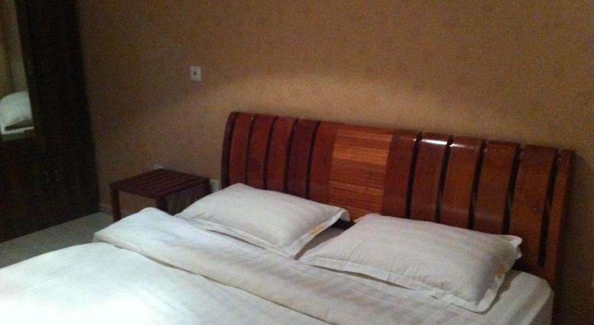 Nissi Holiday Hotel Kunming Rum bild