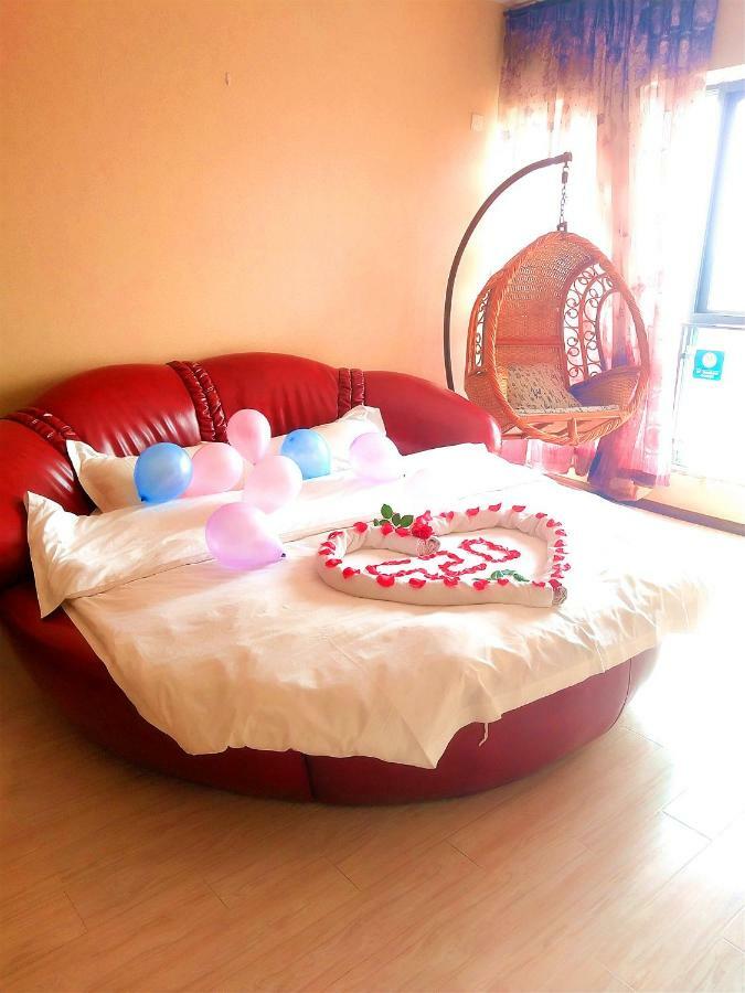 Nissi Holiday Hotel Kunming Exteriör bild